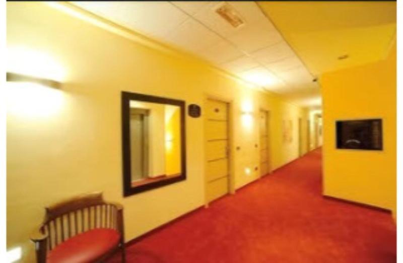 Hotel Cristina Rocca San Giovanni Exterior photo